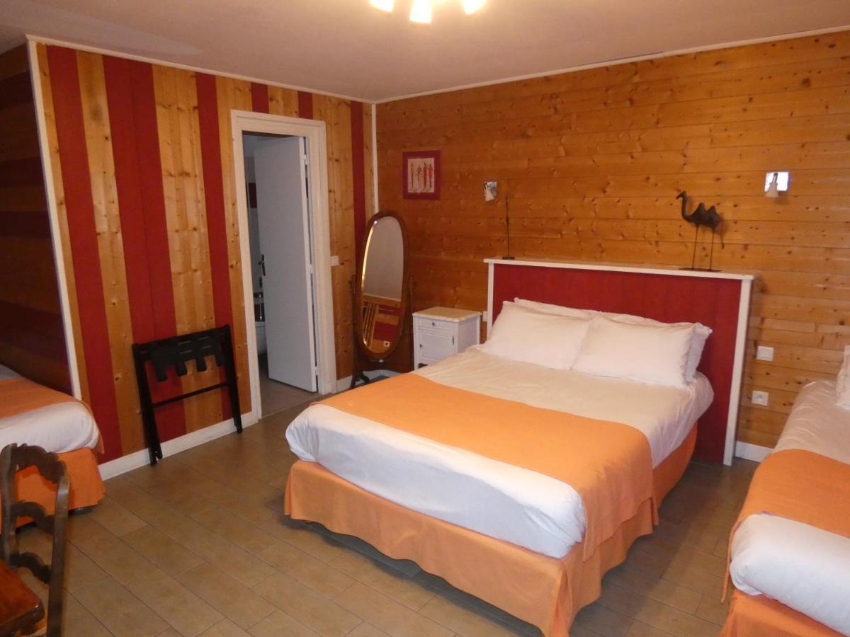 Logis Hotel Restaurant Auberge Saint Martin Surville  Exterior foto