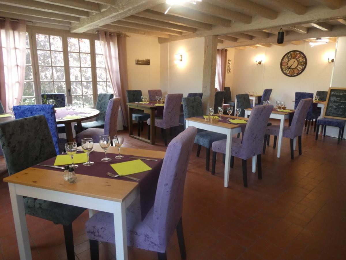 Logis Hotel Restaurant Auberge Saint Martin Surville  Exterior foto